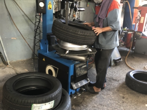 THAY LỐP XE QUẬN 7 - LỐP XE QUẬN 7