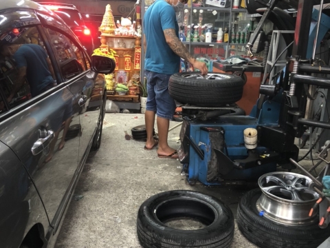 THAY LỐP XE QUẬN 7 - LỐP XE QUẬN 7