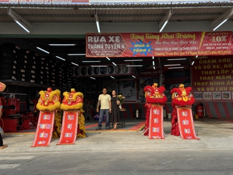 Rua xe quan 7