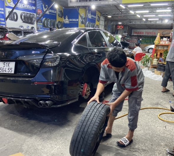 THAY LỐP XE QUẬN 7 - LỐP XE QUẬN 7